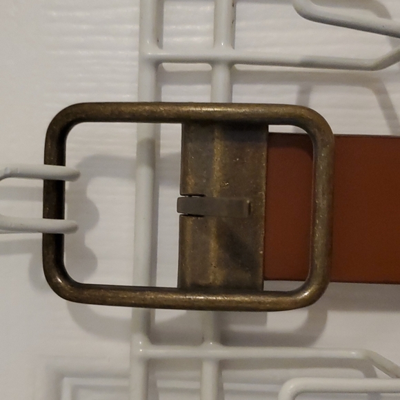 Brown leather belt - Picture 1 of 6